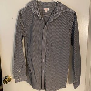 Practically brand new my older son only wore it once and grew out of it fast.